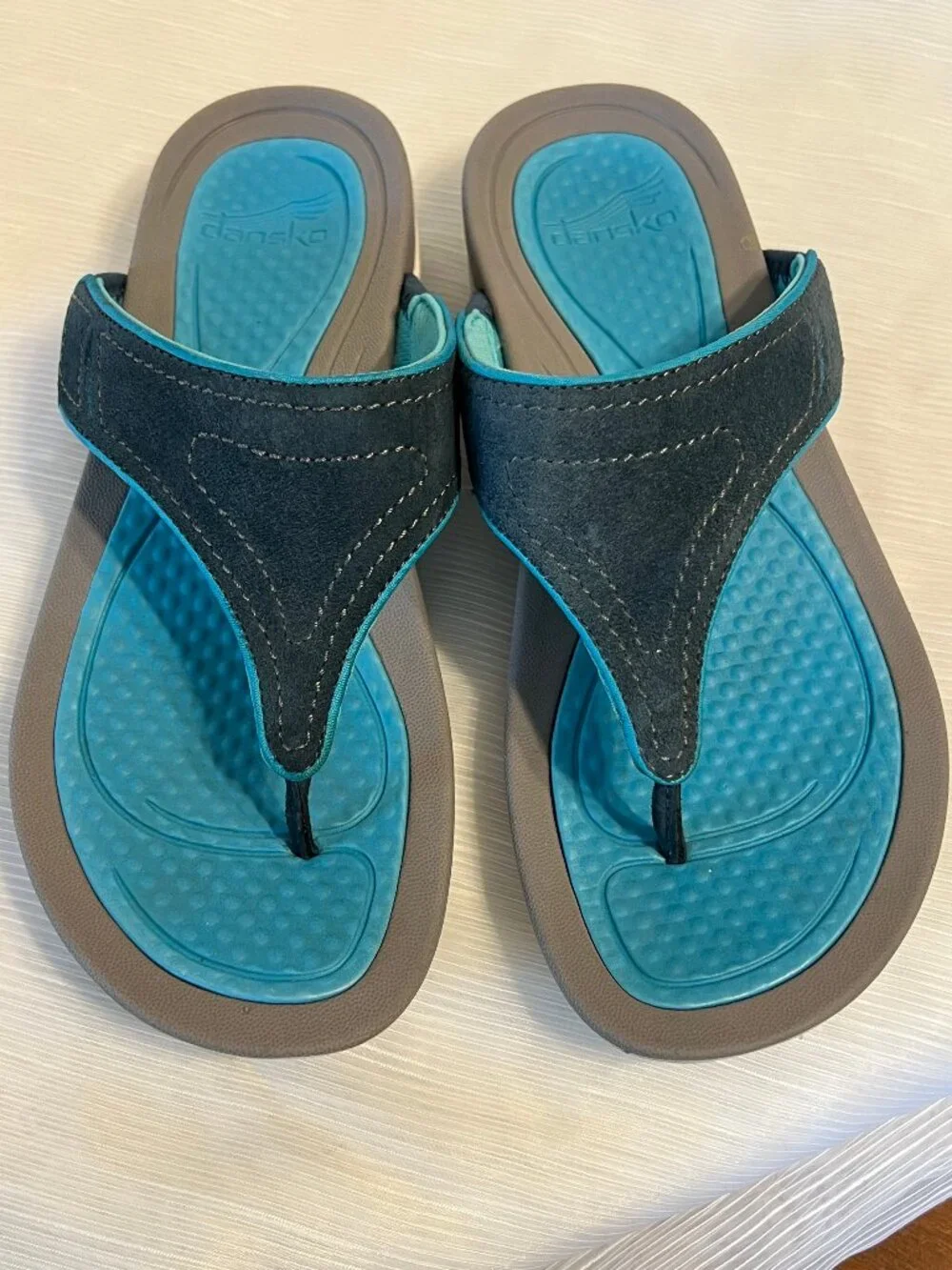 Dansko Katy Blue & Gray Leather Slip On Flip Flop Sandals - Picture 1 of 15
